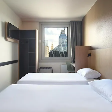 Hotel Premiere Classe Centrum *