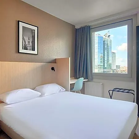 Otel Premiere Classe Centrum *