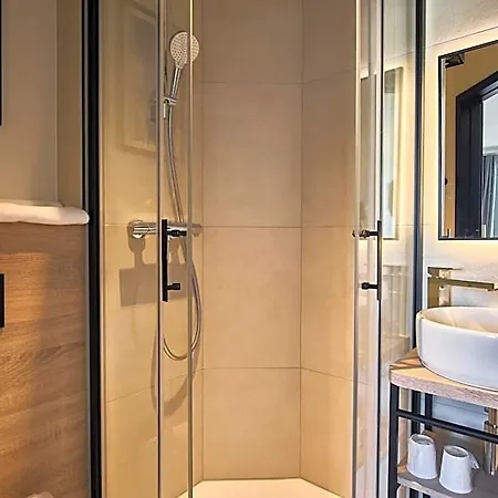 Premiere Classe Centrum Otel