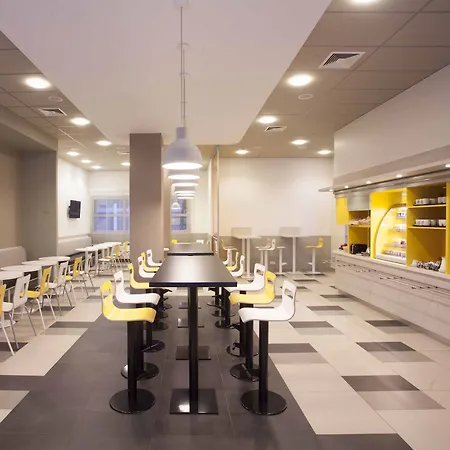 Otel Premiere Classe Centrum Varşova
