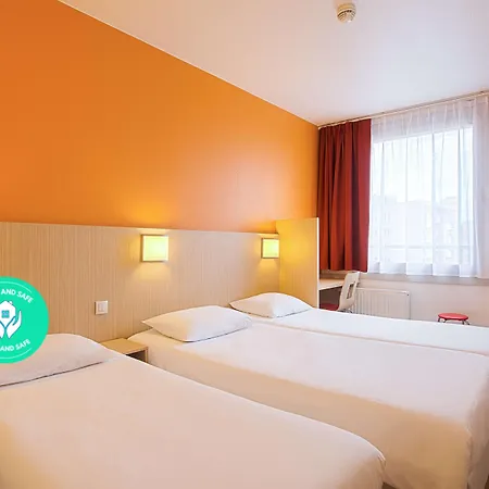 Отель Premiere Classe Centrum